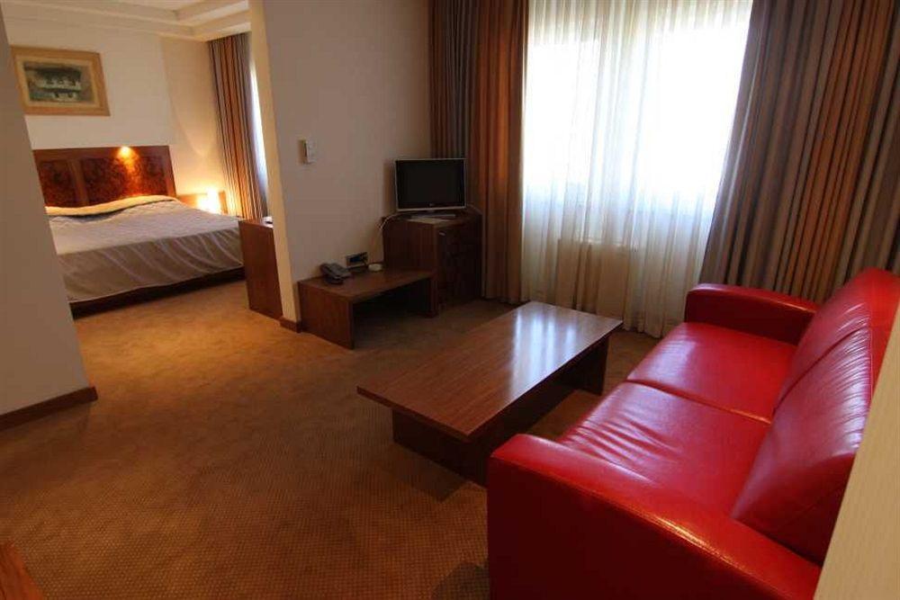 Hotel Exclusive Sarajevo Exterior photo